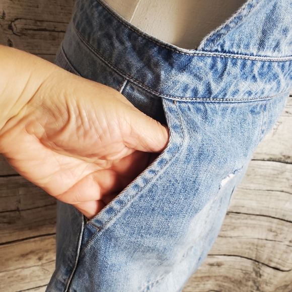 Vero Moda Denim Skirt Overalls Dungaree Light Wash Distressed Ripped Size XS - Picture 3 of 8